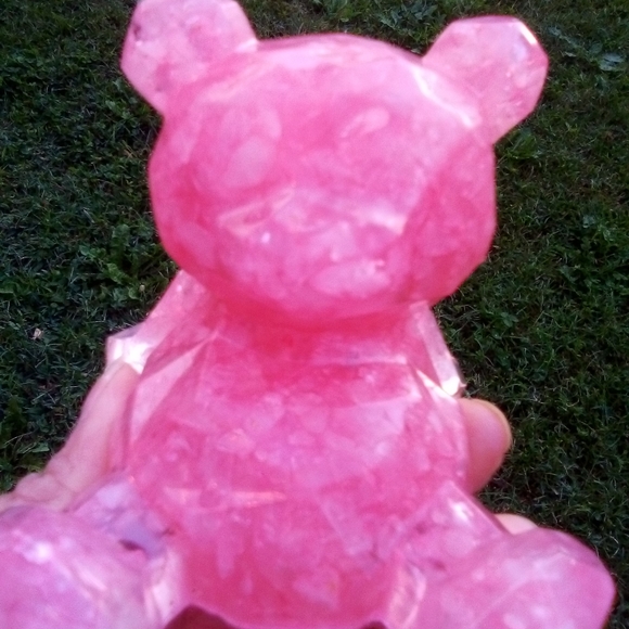 6' Rose Quarts resin filled Bear figurine - Picture 2 of 4